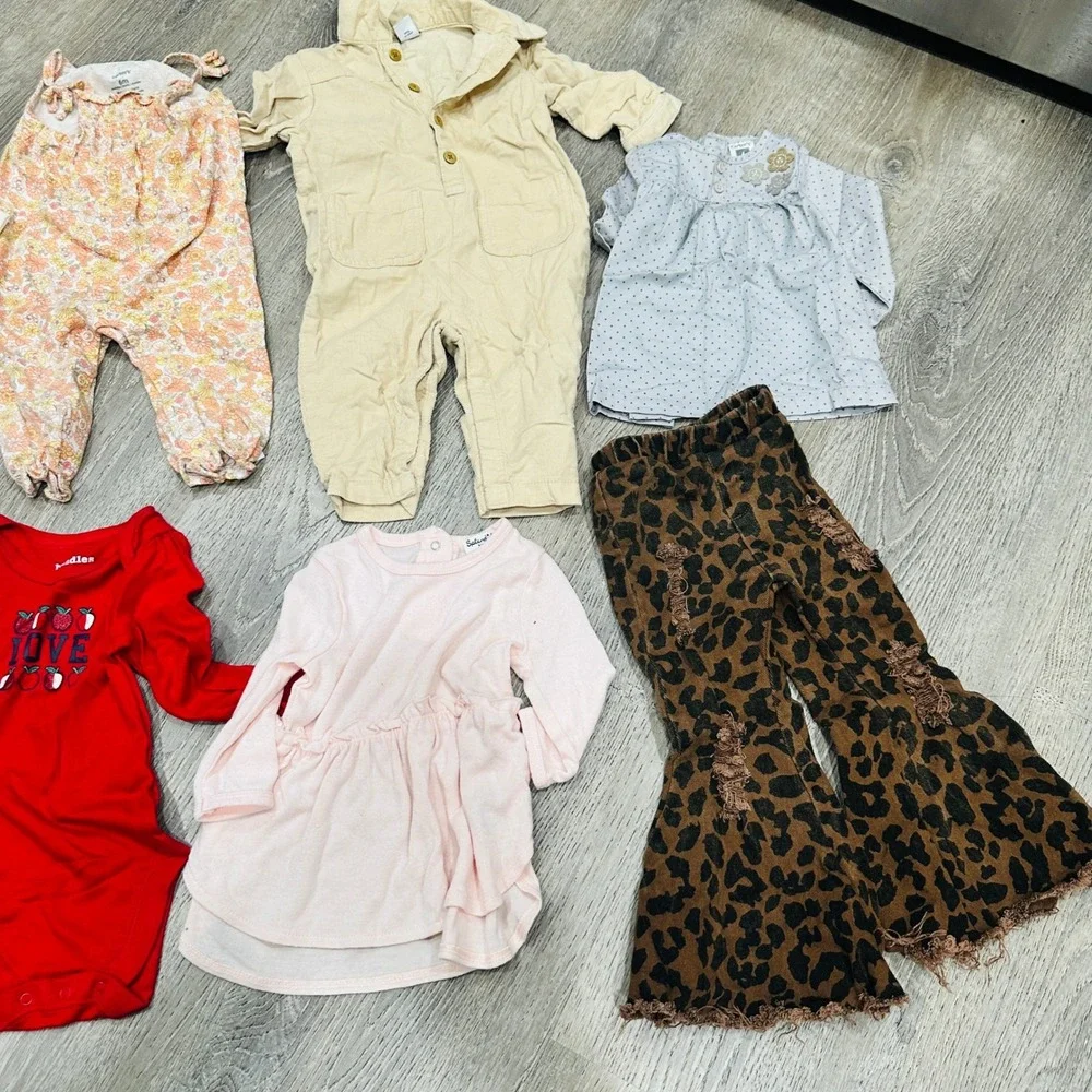Carters Bundles Baby Girl Clothes Bundle 6-12M Floral Leopard Romper 8pc Lot